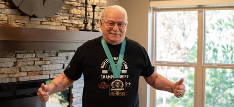 Weights and world records: Meet 88-year-old powerlifter Ted Lindberg